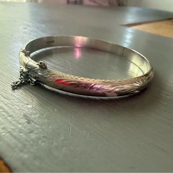 FAS Vintage Etched 925 Sterling Silver Bangle Bracelet - Picture 4 of 10